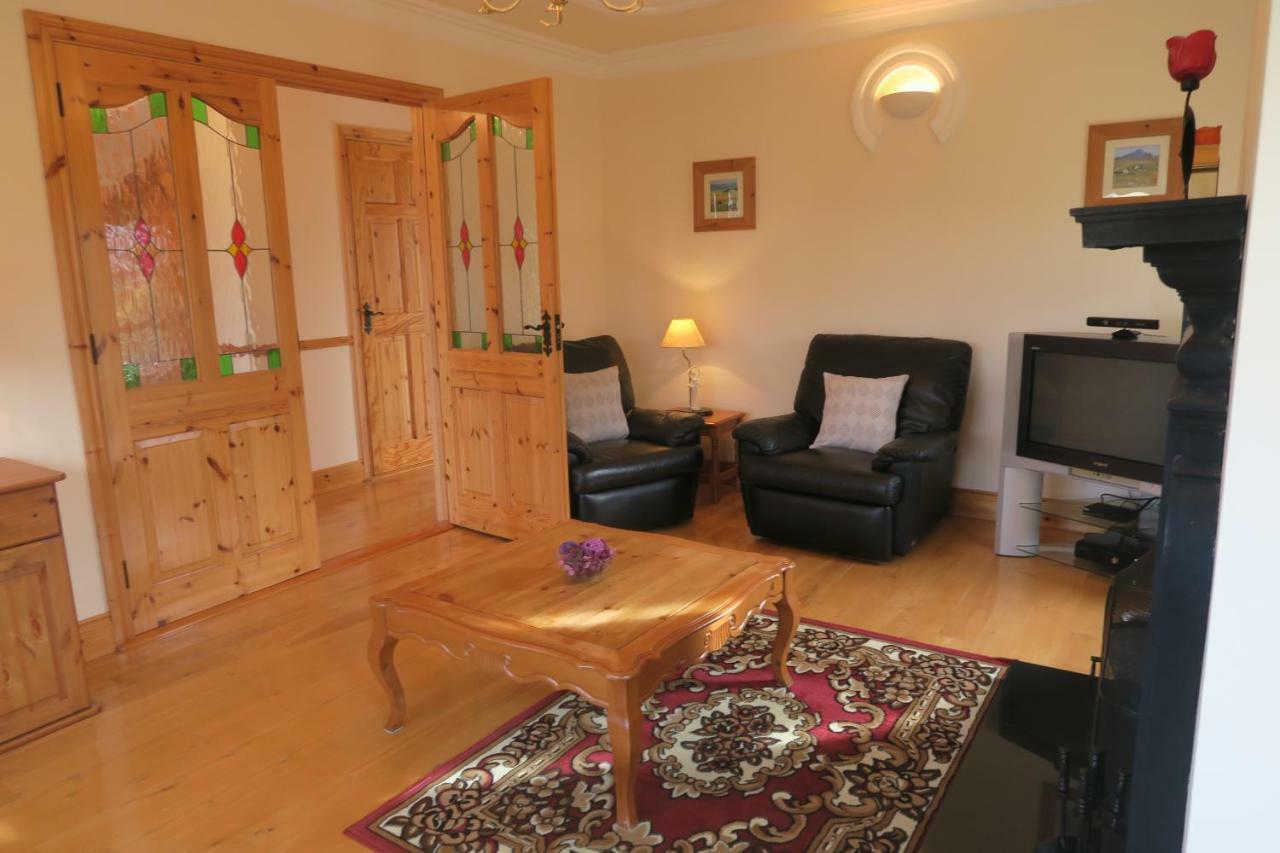 Thistledown - Ballina - Crossmolina - County Mayo - Sleeps 8 - Sister Property To Inglewood Extérieur photo