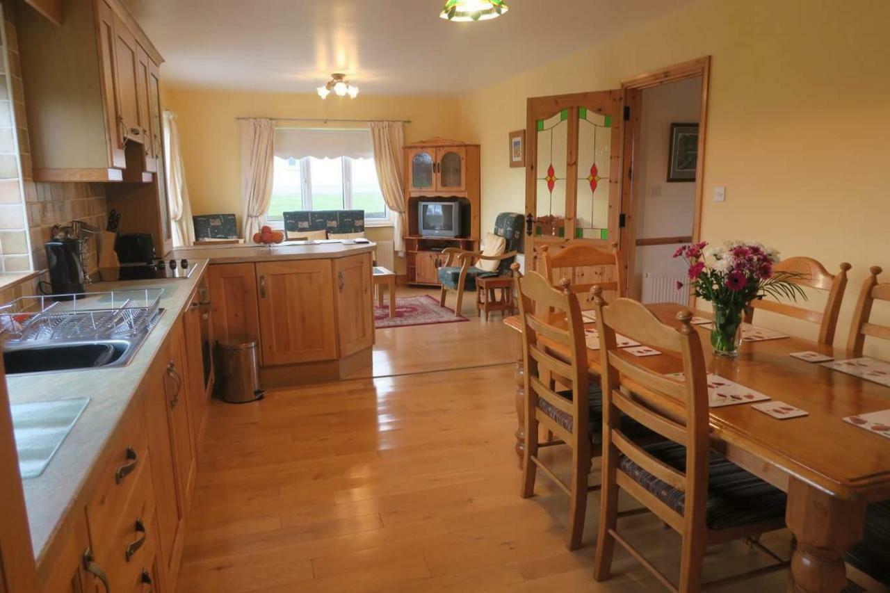 Thistledown - Ballina - Crossmolina - County Mayo - Sleeps 8 - Sister Property To Inglewood Extérieur photo
